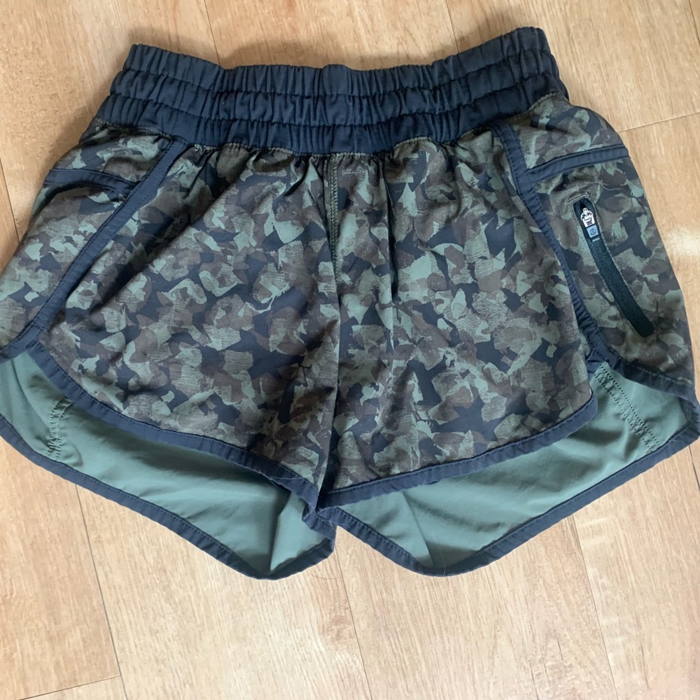 Lululemon Women’s Camo Running Shorts